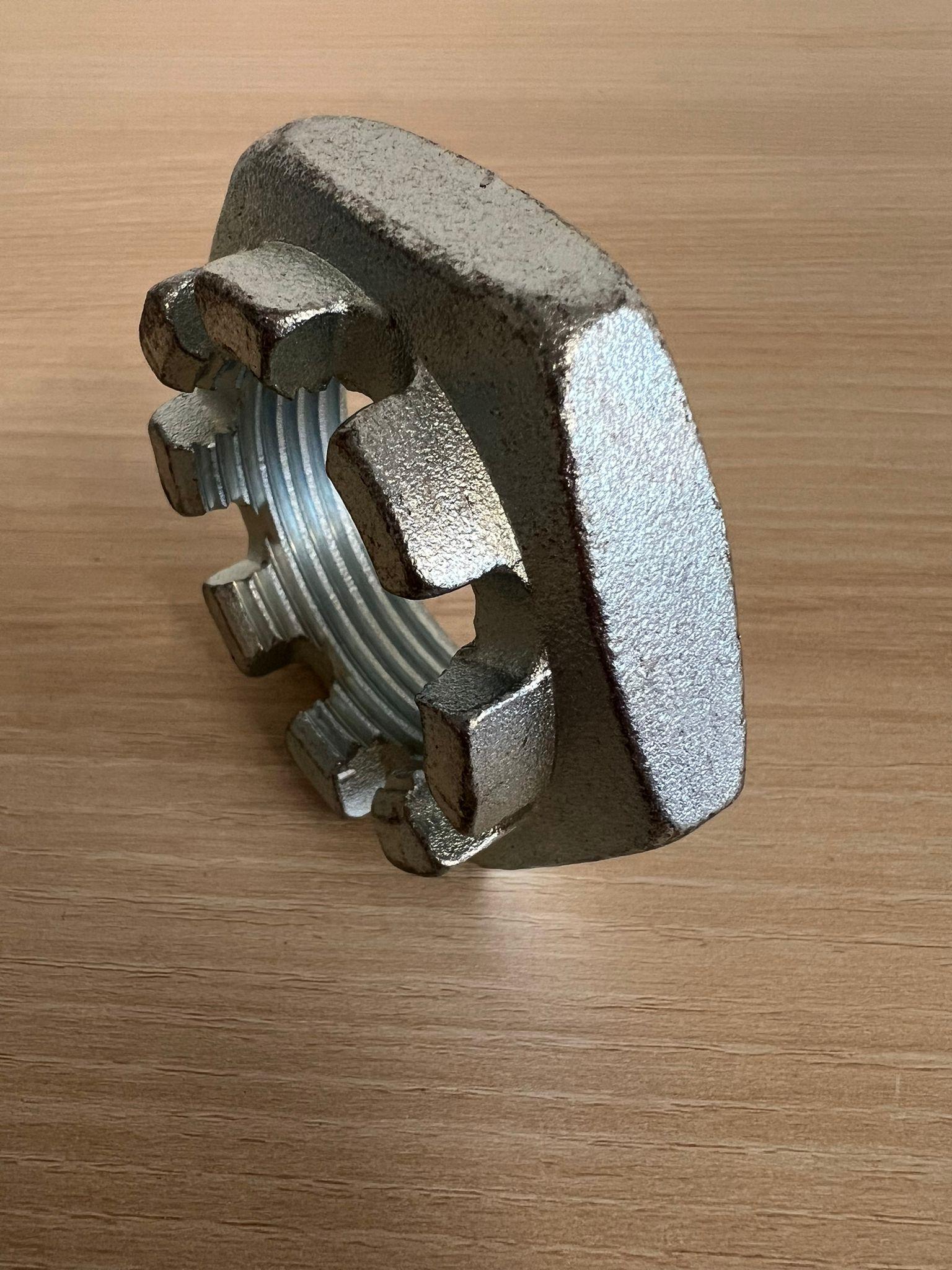 DIN 937 17 H galv. verz. M 48 x 3,0 VE = Kronenmuttern, niedrige Form mit Feingewinde