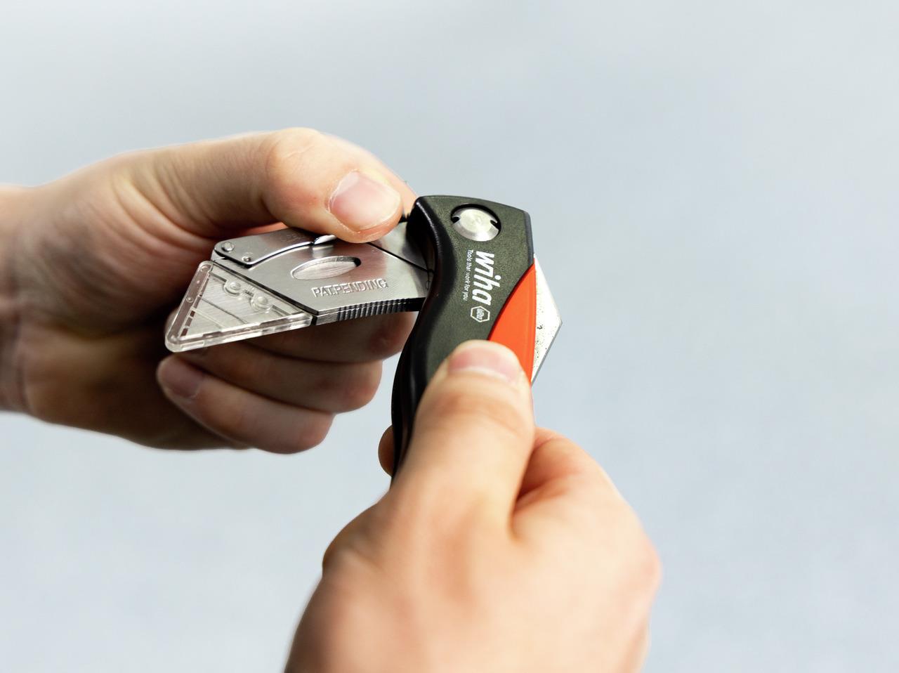 Wiha Ersatzklingen für Klappmesser 100 Stück im Spender